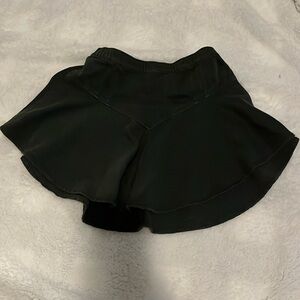 Arie mini skirt